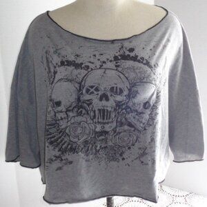 ROMWE Crop Top 3xl Gray w/ Black Skulls (II)